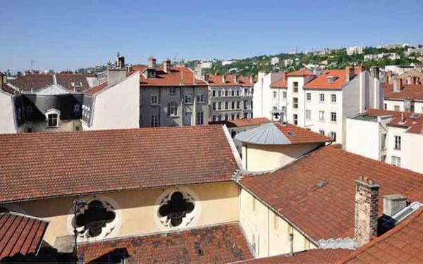 Appartement à vendre    2 pièces • 52,76 m2 Lyon 2