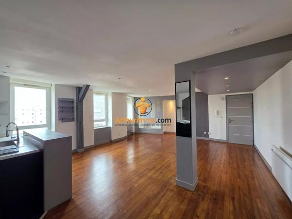 Location                                                      Appartement
                        
                     3 pièces                      100 m2                     à Tarbes