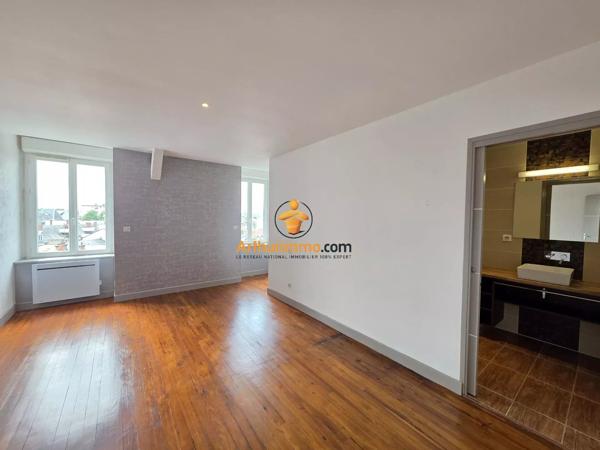 Location                                                      Appartement
                        
                     3 pièces                      100 m2                     à Tarbes