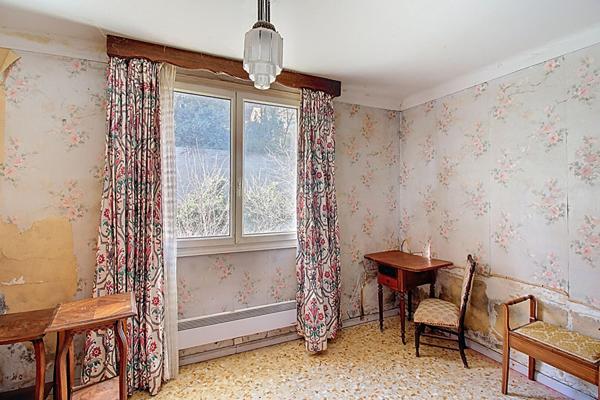 MAISON A VENDRE DRAGUIGNAN - MAISON DE TYPE T4/5 de 93m² sur 950m² de terrain avec GARAGE 41m²