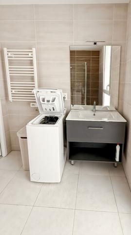 STUDIO A LOUER MEUBLE 33.69M² CRETEIL