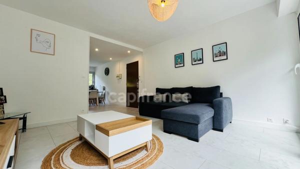 Appartement à vendre 3 pièces QUIMPER (29) de 65 m² habitable - Balcon - Parking privé.