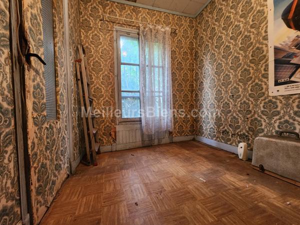 MAISON DE 70 M2 A RENOVER