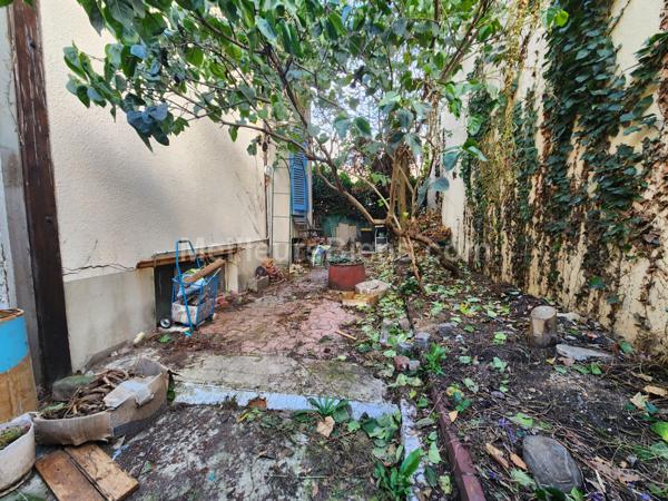 MAISON DE 70 M2 A RENOVER