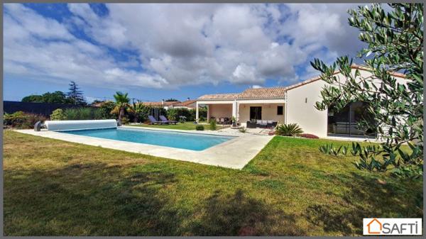 Belle proprièté dans le centre de Saujon commerces et services à proximité