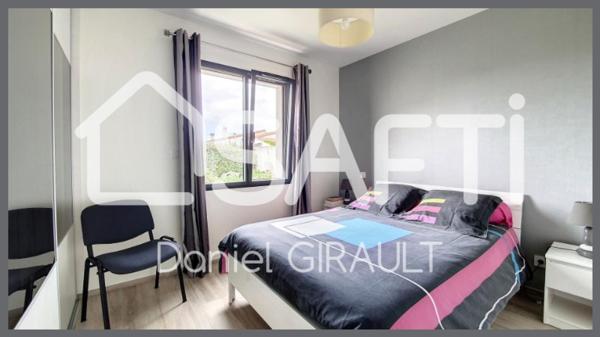 Belle proprièté dans le centre de Saujon commerces et services à proximité