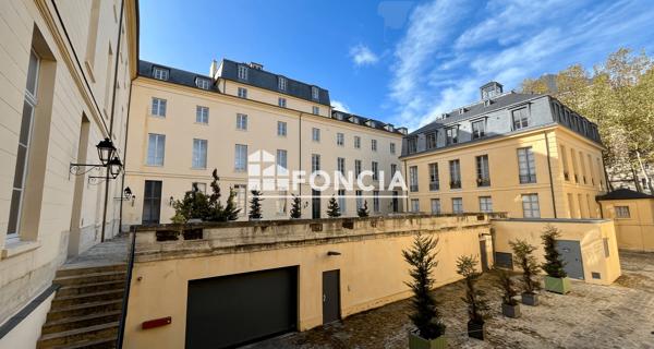 Location Appartement 2 pièces 39.9 m² - Versailles 78000