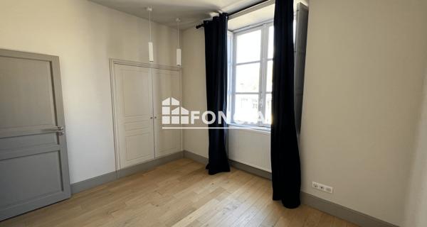 Location Appartement 2 pièces 39.9 m² - Versailles 78000