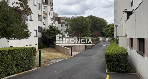 Location Appartement 4 pièces 77.11 m² - Champs-sur-marne 77420