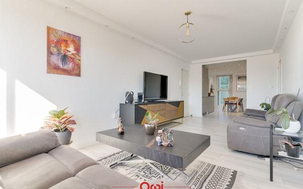 Appartement à vendre    6 pièces • 103 m2 Marseille 13