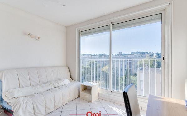 Appartement à vendre    6 pièces • 103 m2 Marseille 13