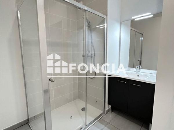 Location Appartement 3 pièces 57.4 m² - 63 RUE D'ISLE Limoges 87000