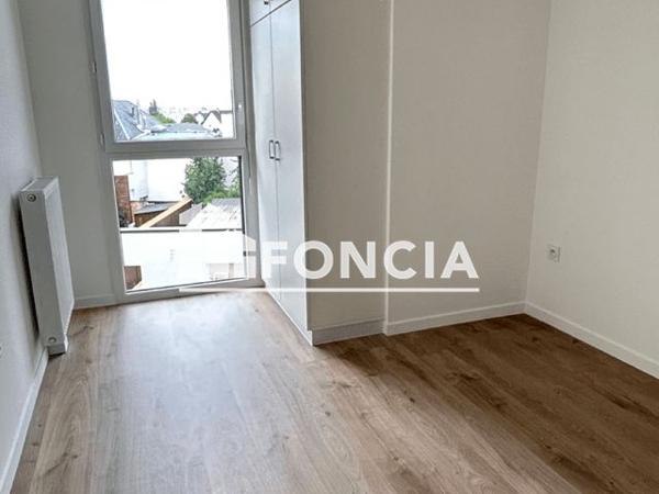 Location Appartement 3 pièces 57.4 m² - 63 RUE D'ISLE Limoges 87000