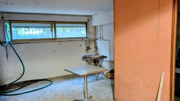 Vente / Garage à Saint-Tropez (83990)