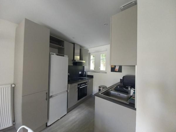 Appartement à louer  1 pièce •  Bures-sur-Yvette