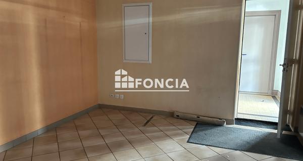 Location Local commercial 1 pièce 38.9 m² - Lorient 56100