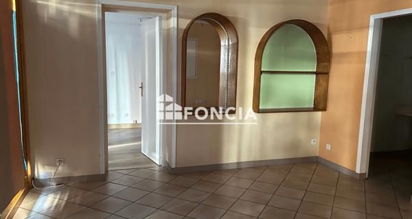 Location Local commercial 1 pièce 38.9 m² - Lorient 56100
