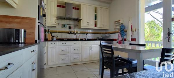 Maison traditionnelle 5 pièces de 135 m² à Soustons (40140)