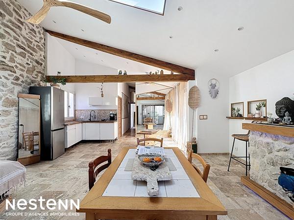 Appartement T4 lumineux de 75 m² avec loggias proche du canal de la Robine