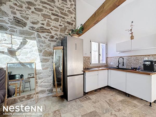 Appartement T4 lumineux de 75 m² avec loggias proche du canal de la Robine