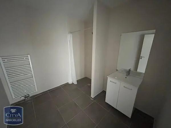 Appartement à louer 3 pièces 67.48m²