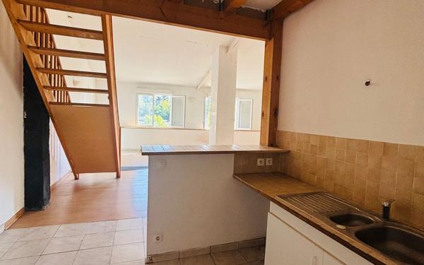 Maison à vendre    4 pièces •  Montmorillon