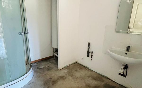 Maison à vendre    4 pièces •  Montmorillon