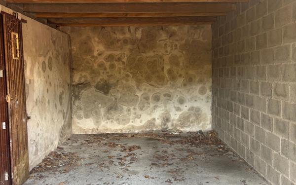 Maison à vendre    4 pièces •  Montmorillon