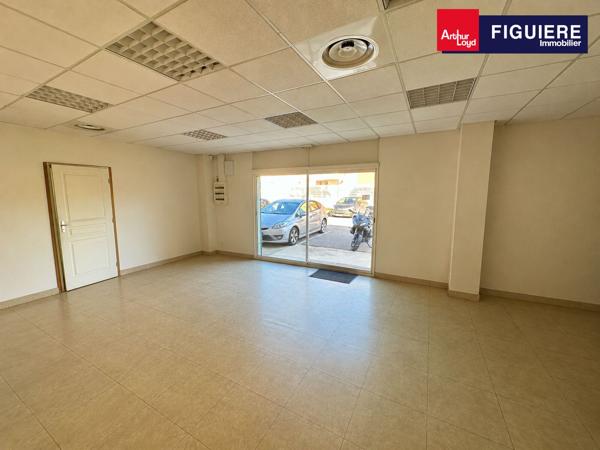 BUREAUX EN REZ-DE-CHAUSSÉE À LOUER AIX NORD