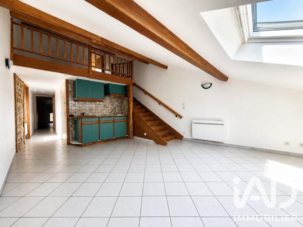 Location appartement 3 pièces 50 m² Mouzon