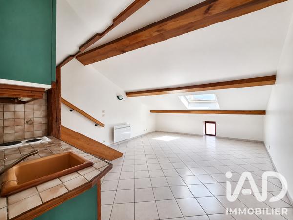 Location appartement 3 pièces 50 m² Mouzon