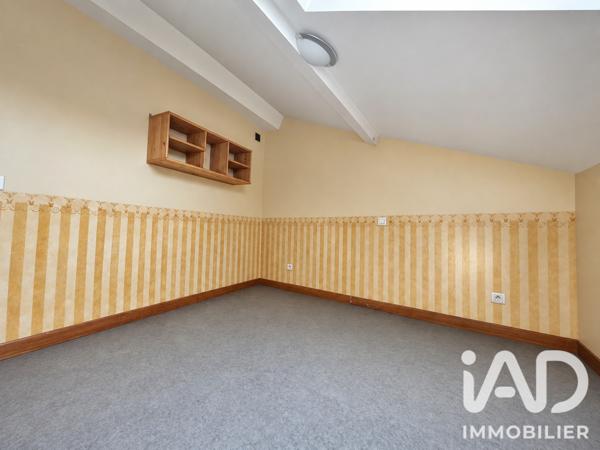 Location appartement 3 pièces 50 m² Mouzon