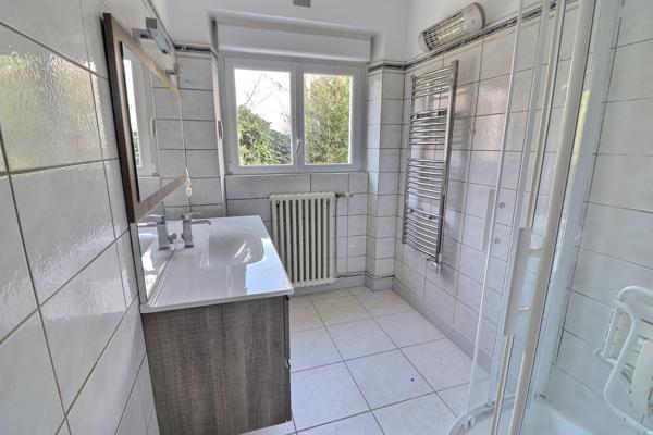 Plougastel-Daoulas (29470) RARE – MAISON FAMILIALE DE CARACTÈRE AU CŒUR DU BOURG DE PLOUGASTEL