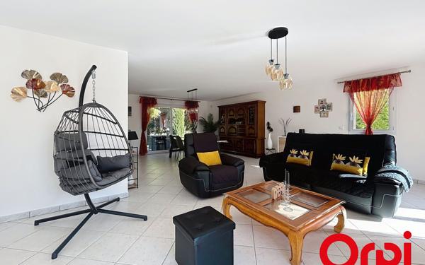 Maison à vendre    5 pièces • 252 m2 Vichy