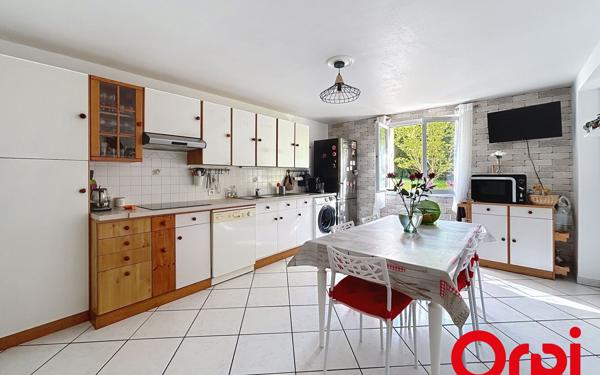 Maison à vendre    5 pièces • 252 m2 Vichy