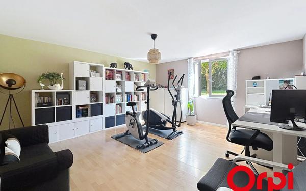 Maison à vendre    5 pièces • 252 m2 Vichy