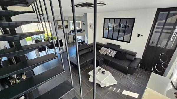 Magnifique Maison 93 m2 - 3 chambres - Sous Sol - Jardin - Terrasse - Chalet