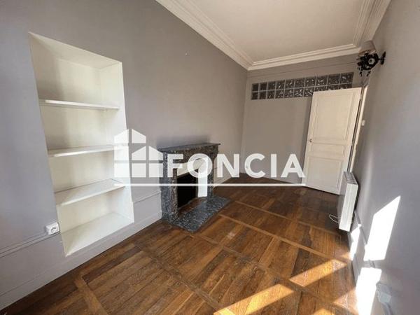 Location Appartement 3 pièces 62.2 m² - 29 RUE JEANNIN Dijon 21000