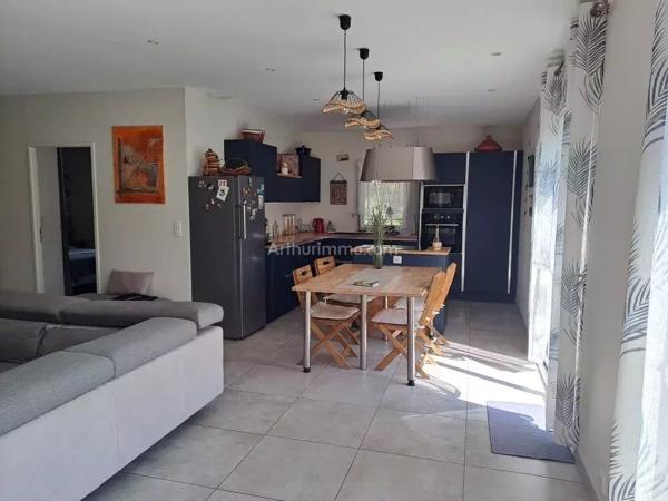 Vente Villa 6 pièces 160 m2 à Salernes