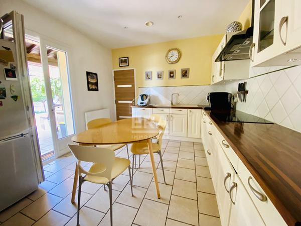 Maison Aubignan 5 pièces - 131m² - 4 chambres - Piscine