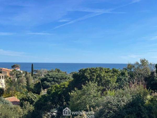Villas 160 m² à Les Issambres, 83380 Roquebrune-sur-Argens, France 83380