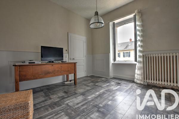 Maison à vendre 6 pièces 153 m² Saint-Priest-Taurion
