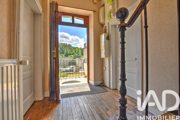Maison à vendre 6 pièces 153 m² Saint-Priest-Taurion
