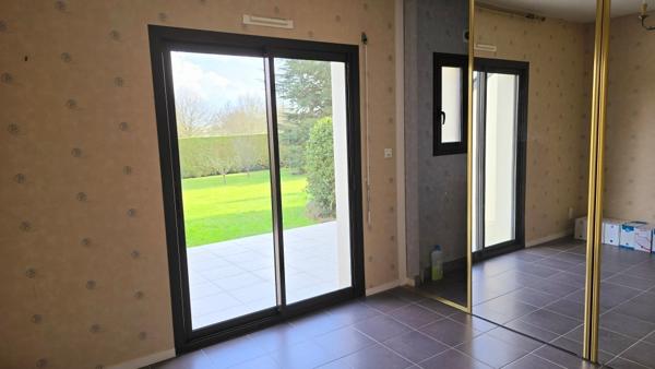 Maison de 180m², 4 chambres, toutes les commodités à pieds