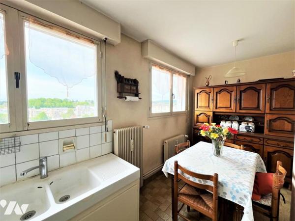 BESANCON (25) : Appartement 5 pièces 