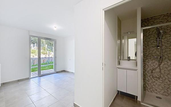 Appartement à vendre    4 pièces • 94,38 m2 Boucau