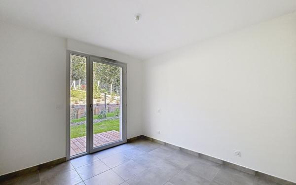 Appartement à vendre    4 pièces • 94,38 m2 Boucau