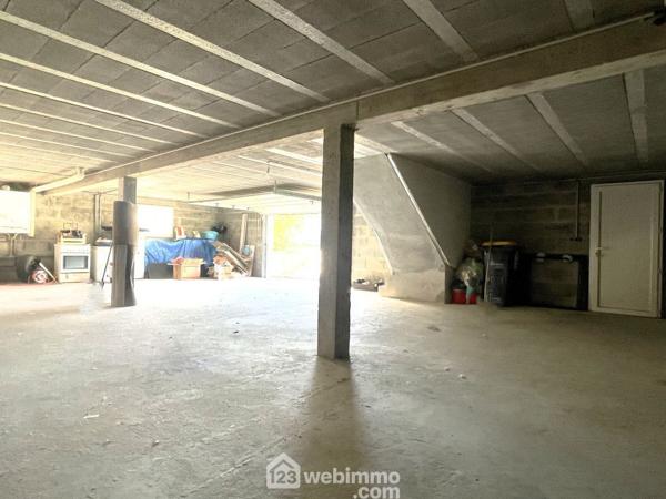 Maison de village 110 m² à Availles-en-Châtellerault 86530