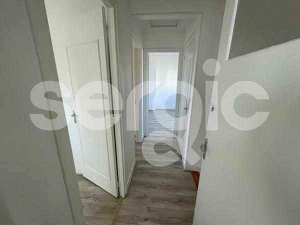 Location 5 Pieces 100 60200 Compiegne 43 1055 01 0001