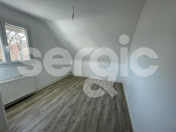 Location 5 Pieces 100 60200 Compiegne 43 1055 01 0001